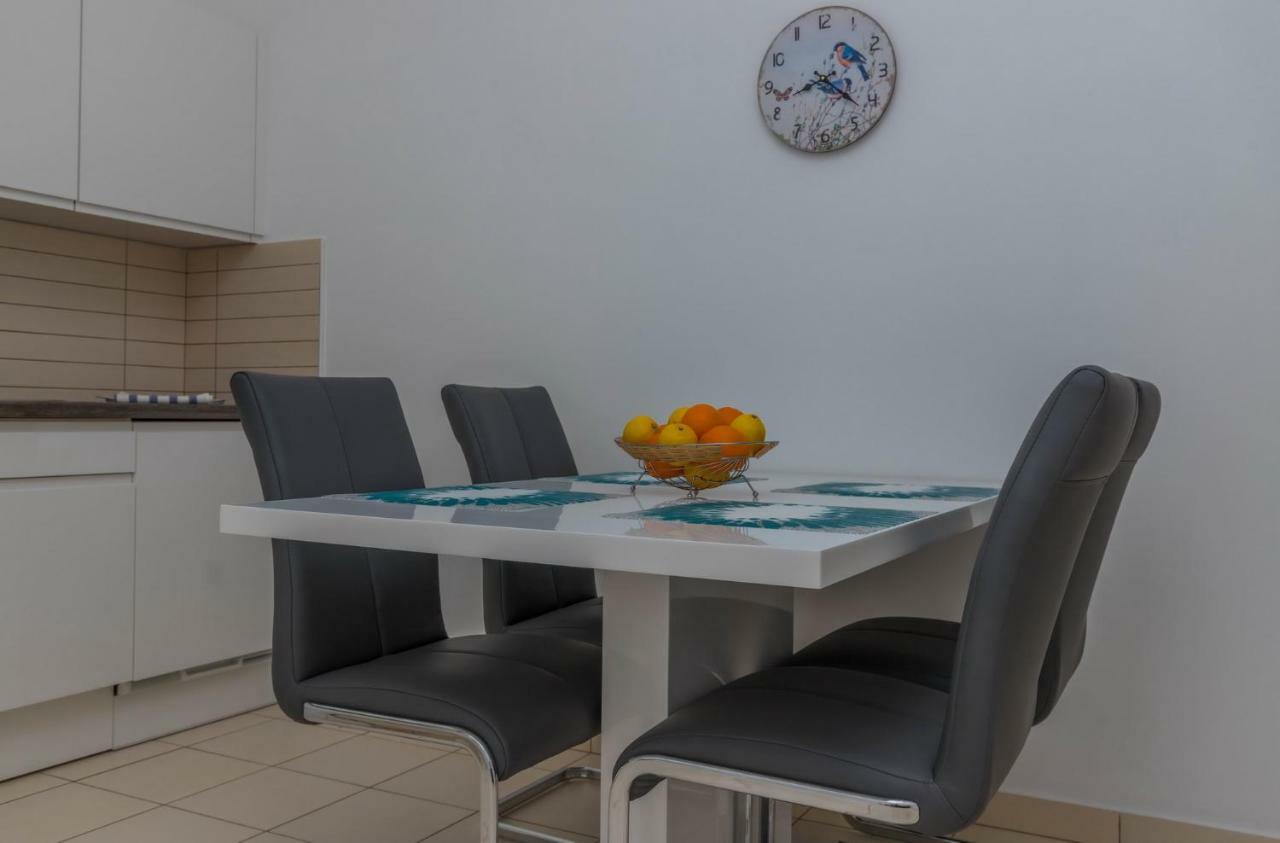 Principium Apartments Klenovica Esterno foto