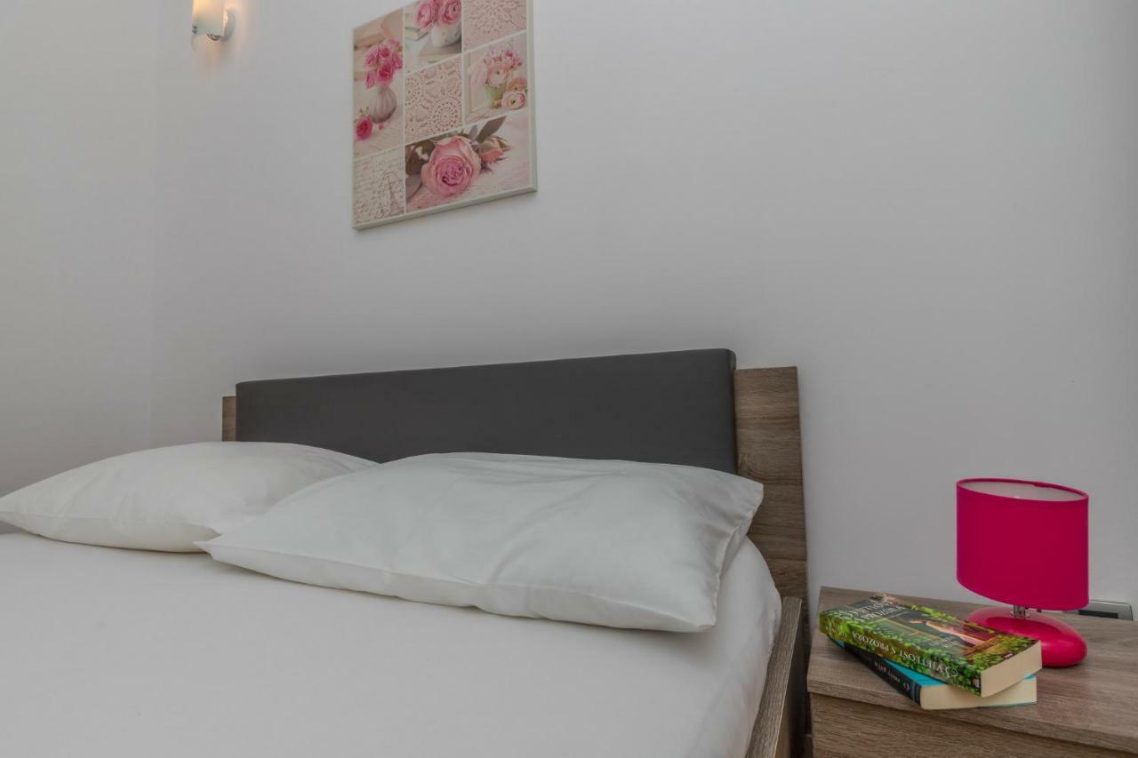 Principium Apartments Klenovica Esterno foto