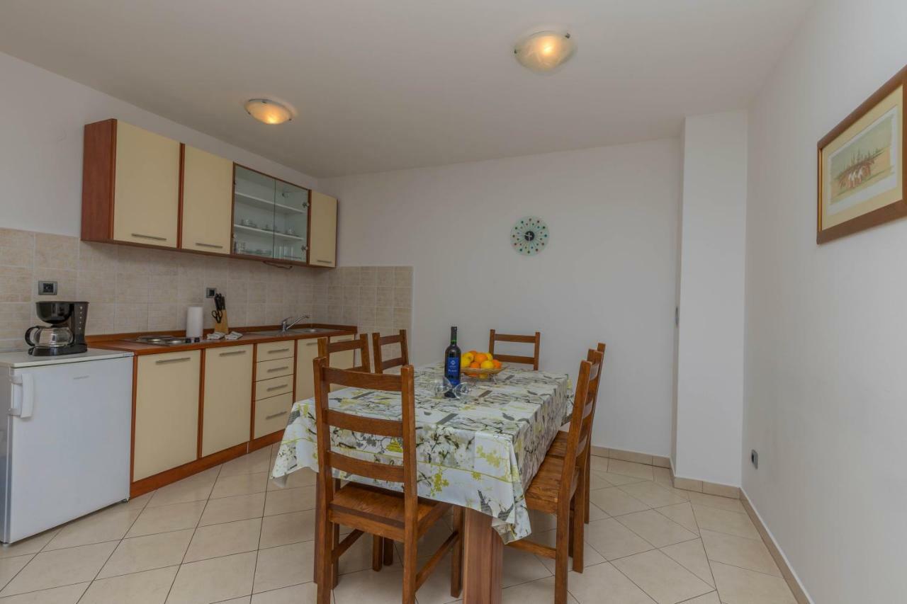 Principium Apartments Klenovica Esterno foto