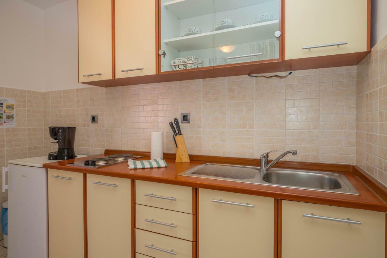 Principium Apartments Klenovica Esterno foto